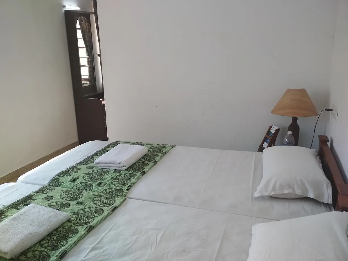 ホームステイ Immanuel Home Stay Kochi インド